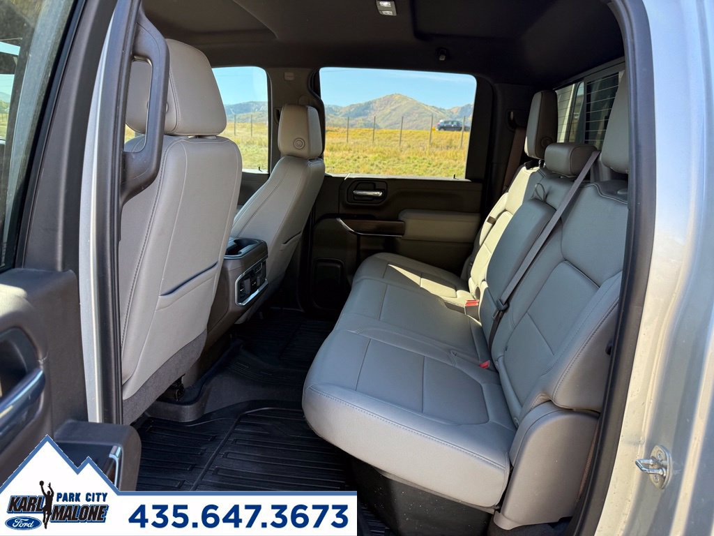 Used 2022 GMC Sierra 3500 SLT w/ SLT Premium Package AWD/4WD image 27
