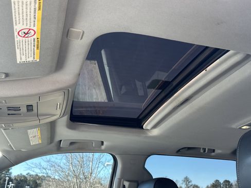 Used 2017 GMC Sierra 3500 Denali w/ Duramax Plus Package image 30