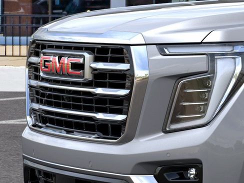 New 2026 GMC Yukon XL Elevation w/ LPO, Floor Liner Package AWD/4WD image 13