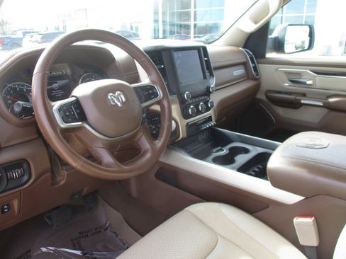 Used 2019 RAM 1500 Laramie image 19