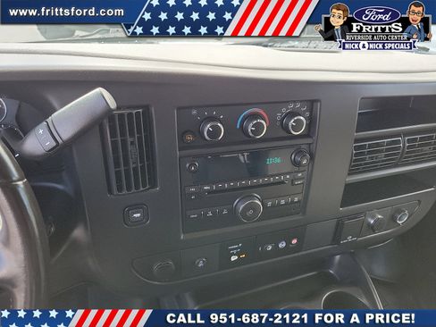 Used 2017 GMC Savana 3500 LT w/ LT Preferred Equipment Group image 10