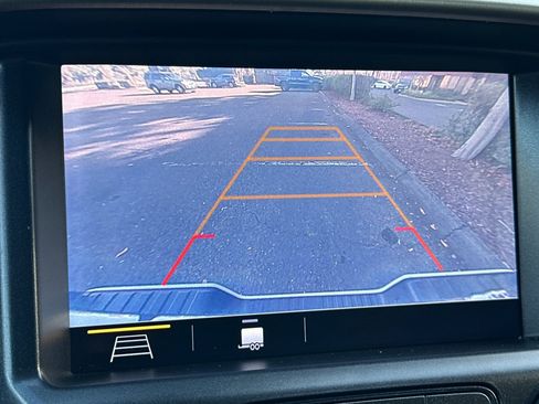 Used 2020 GMC Canyon Denali image 18