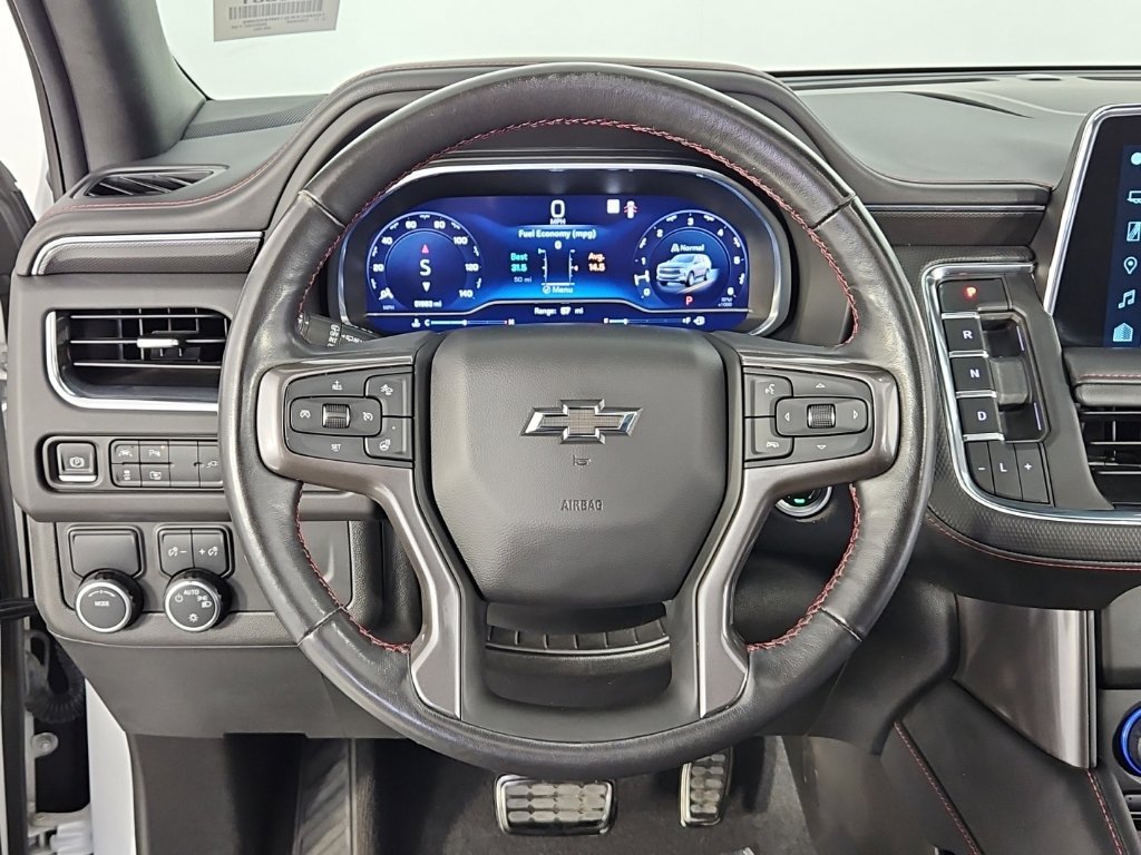 Used 2022 Chevrolet Suburban RST w/ Luxury Package RWD image 28
