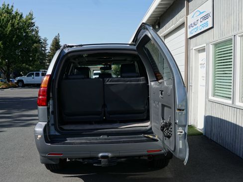 Used 2004 Lexus GX 470 AWD/4WD image 15