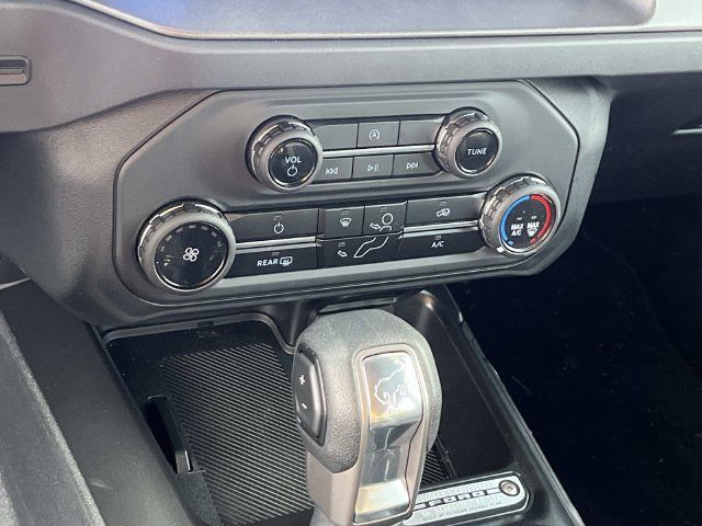 Used 2025 Ford Bronco 4-Door AWD/4WD image 28