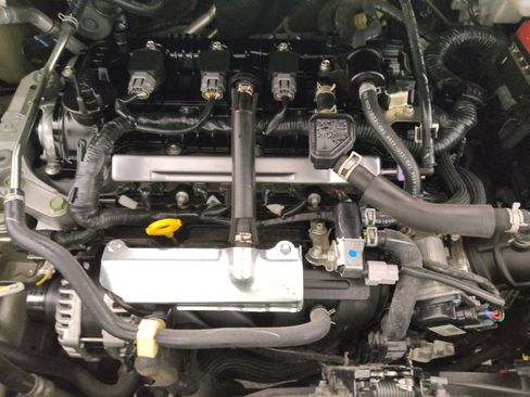 Used 2024 Nissan Versa SV image 30