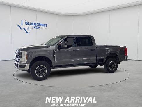 Used 2024 Ford F250 XLT w/ Tremor Off-Road Package AWD/4WD image 1