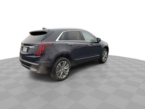 Used 2025 Cadillac XT5 Premium Luxury image 8