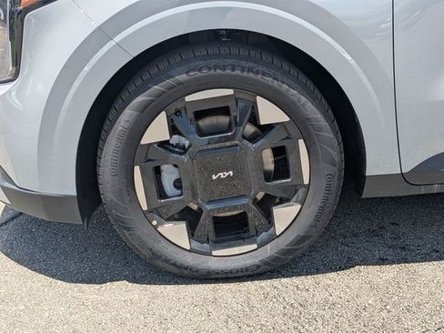 New 2026 Kia Carnival EX FWD image 12