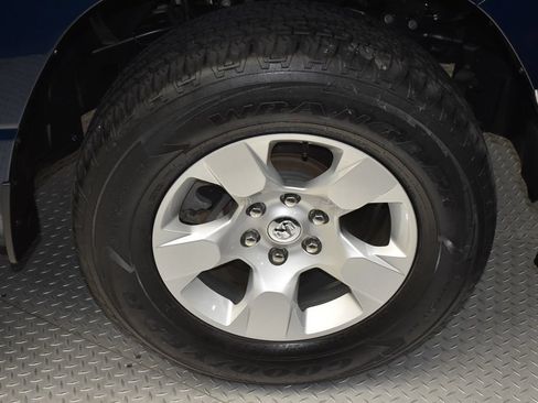 Used 2024 RAM 1500 Big Horn AWD/4WD image 39