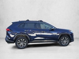 Used 2022 Toyota RAV4 Limited video 4