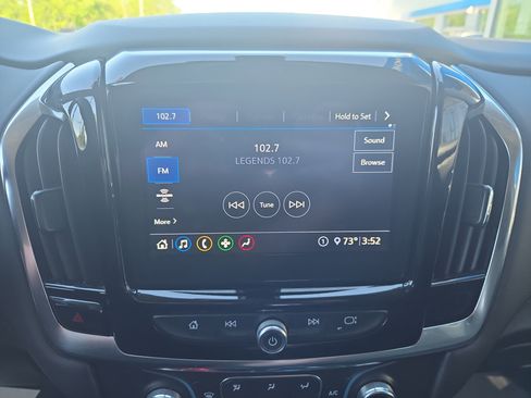 Used 2021 Chevrolet Traverse LT AWD/4WD image 7