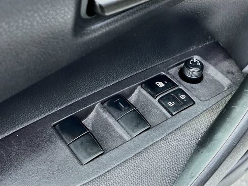 Used 2024 Toyota Corolla LE FWD image 18