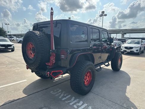 Used 2015 Jeep Wrangler Unlimited Sport w/ Quick Order Package 24S AWD/4WD image 5