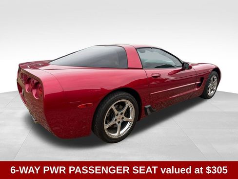 Used 2000 Chevrolet Corvette Coupe w/ Performance Handling Pkg RWD image 6