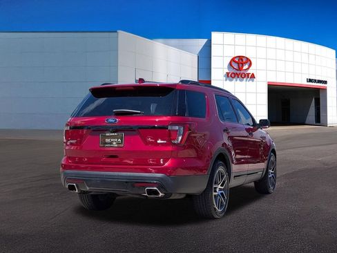Used 2016 Ford Explorer Sport w/ Equipment Group 401A AWD/4WD image 11