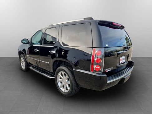 Used 2014 GMC Yukon Denali AWD/4WD image 9