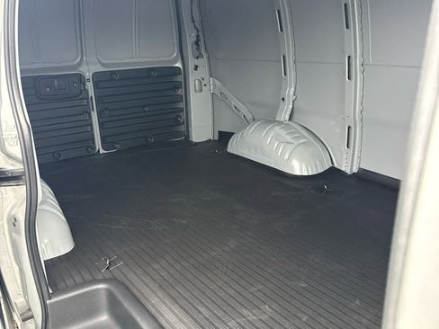 New 2025 GMC Savana 2500 w/ Driver Convenience Package image 12