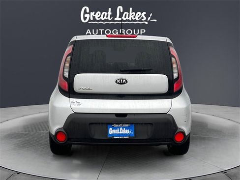 Used 2015 Kia Soul + image 4