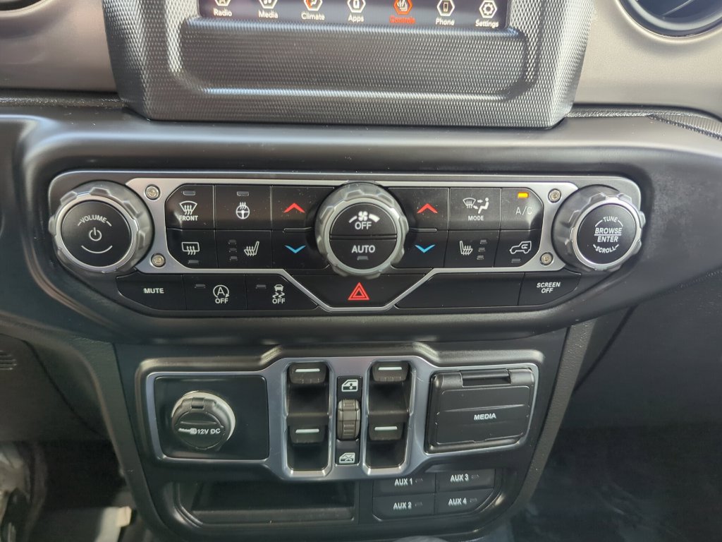 Used 2021 Jeep Gladiator Sport AWD/4WD image 21