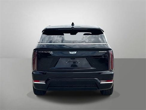 New 2025 Cadillac Escalade IQ Luxury 2 image 15