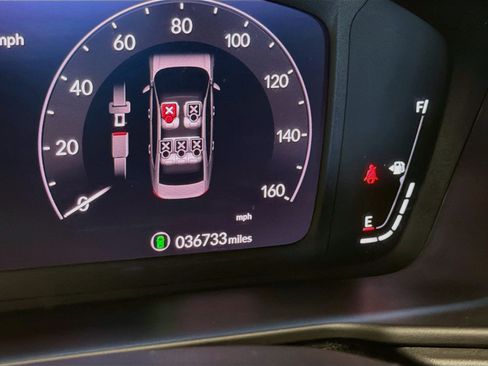 Used 2023 Honda Accord EX image 8