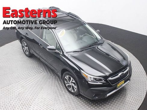 Used 2022 Subaru Outback Limited AWD/4WD image 3