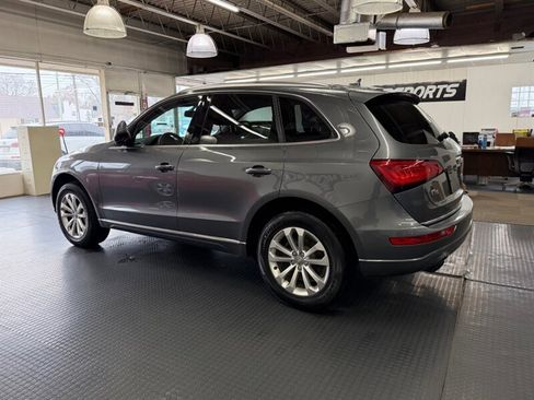 Used 2016 Audi Q5 2.0T Premium Plus w/ Technology Package image 12