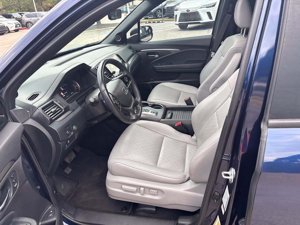 Used 2021 Honda Passport EX-L image 17