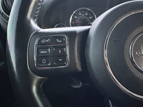 Used 2018 Jeep Wrangler Unlimited Sport w/ Connectivity Group image 12