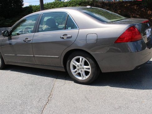 Used 2006 Honda Accord EX-L image 6