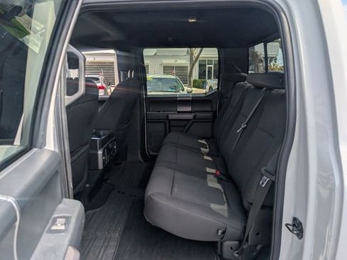 Used 2019 Ford F150 XLT w/ Equipment Group 302A Luxury AWD/4WD image 10