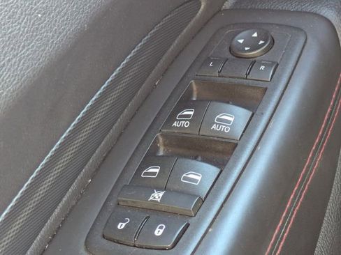 Used 2024 Dodge Durango GT image 27