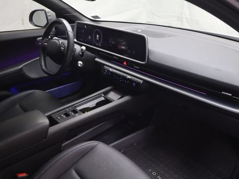 Used 2025 Hyundai Ioniq 6 SEL RWD image 10