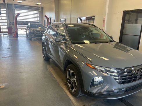 Used 2024 Hyundai Tucson Limited AWD/4WD image 11