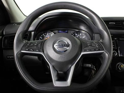 Certified 2021 Nissan Rogue Sport S image 24