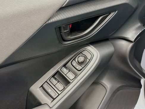 Used 2024 Subaru Crosstrek 2.0i Premium w/ Crosstrek Mirror Package image 15