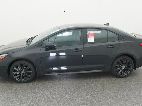 New 2026 Toyota Corolla SE image 3