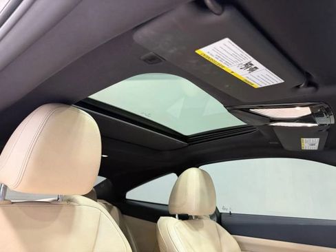 Used 2021 BMW 430i Coupe w/ M Sport Package image 28