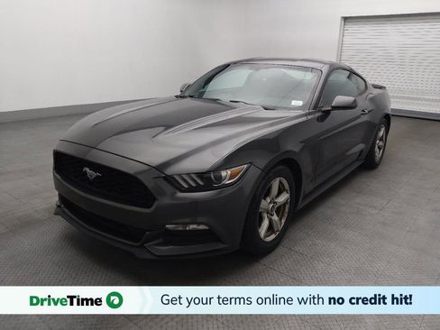 Used 2017 Ford Mustang Coupe image 1
