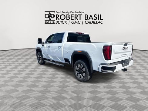 New 2026 GMC Sierra 2500 Denali w/ Denali Reserve Package AWD/4WD image 6