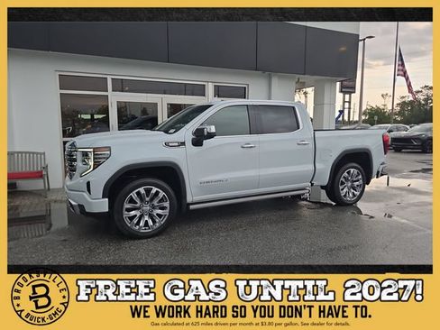 New 2026 GMC Sierra 1500 Denali w/ Denali Reserve Package AWD/4WD image 1