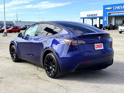 Used 2024 Tesla Model Y Long Range image 10