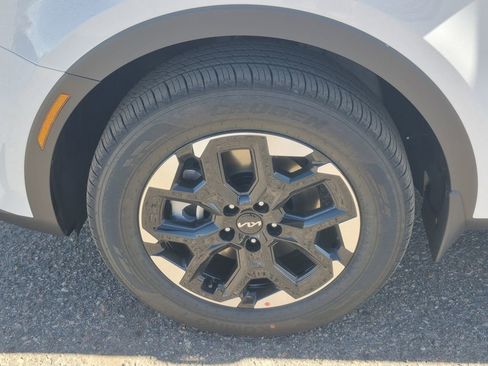 New 2026 Kia Sorento S AWD/4WD image 17
