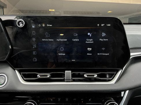 Used 2025 Chevrolet Equinox LT FWD image 26