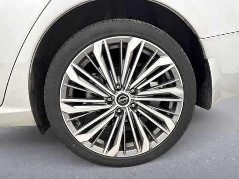 Used 2023 Nissan Altima 2.5 SL AWD/4WD image 26