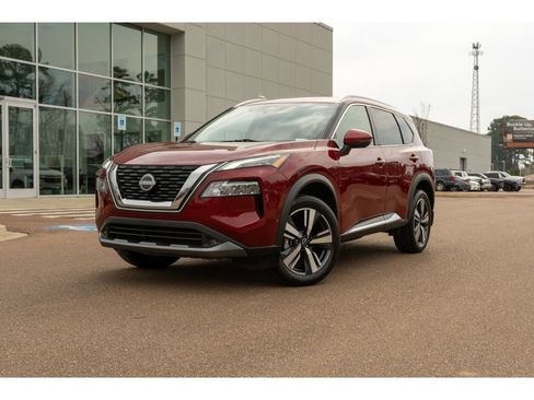 Used 2022 Nissan Rogue SL w/ SL Premium Package image 1