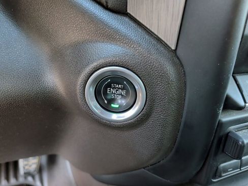 Used 2023 GMC Sierra 2500 Denali w/ Denali Ultimate Package image 26