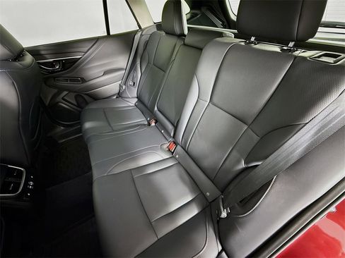 Used 2025 Subaru Outback Touring XT image 25
