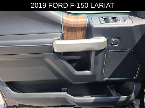 Used 2019 Ford F150 Lariat w/ Equipment Group 502A Luxury RWD image 24